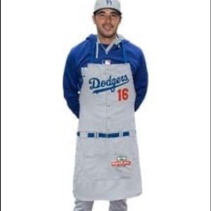 Dodgers Andre Either apron